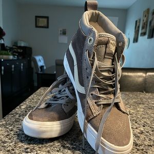 Women’s Vans Winter Sneakers